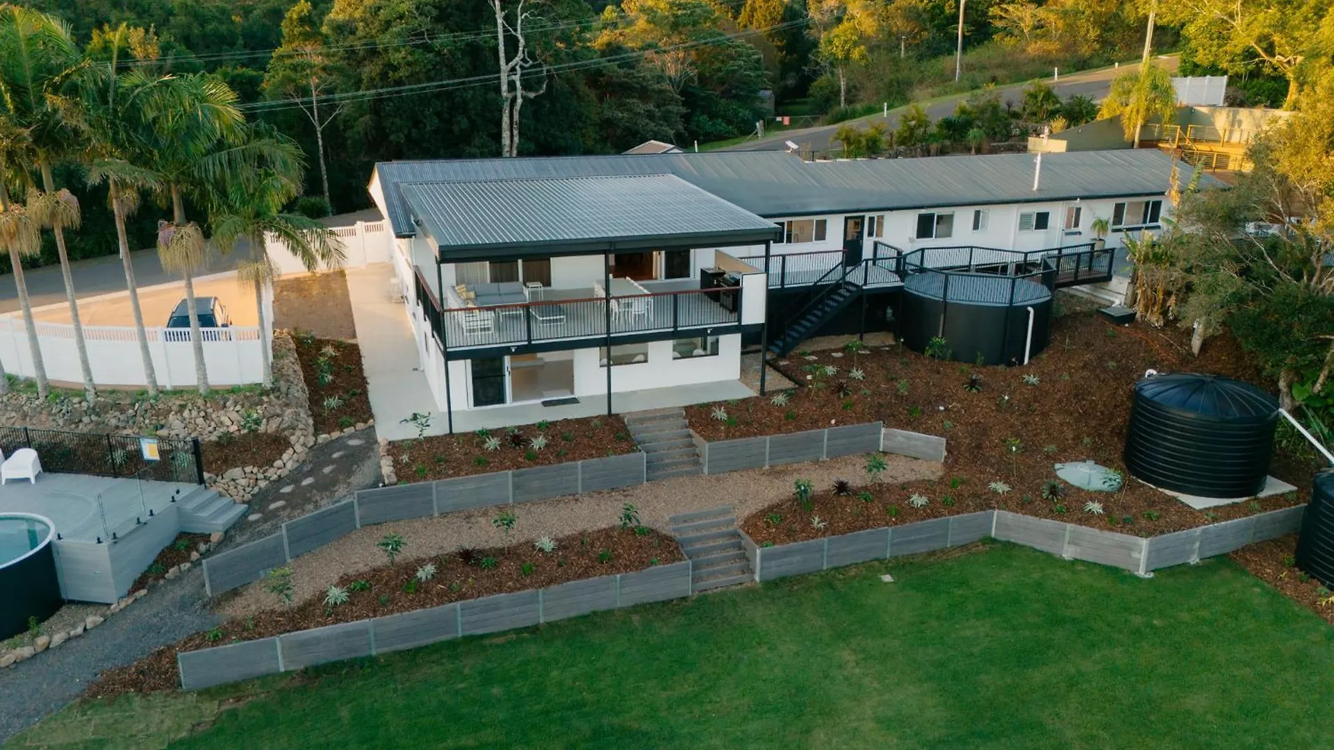 Monty'S House Villa Montville Feriehus